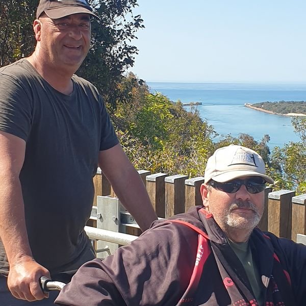 Attila's Lakeside Getaway (5)